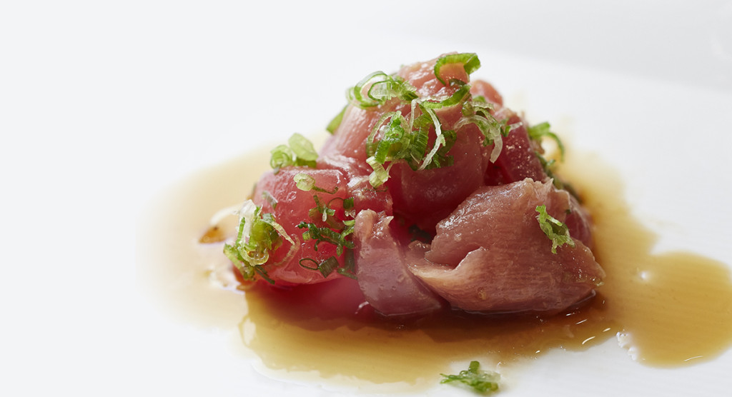 Tuna Sashimi with scallions